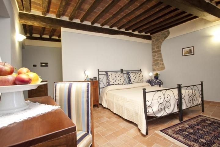 Casale L'Antico Carro Bed & Breakfast Cortona Room photo